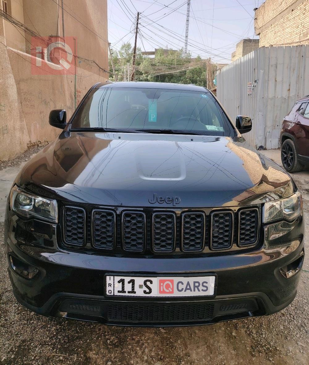 جيب جراند شيروكي